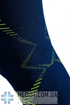 Спортивный бандаж для коленного сустава с силиконовым кольцом для надколенника, с 3D-вставкой и боковыми ребрами жесткости medi Genumedi Emotion