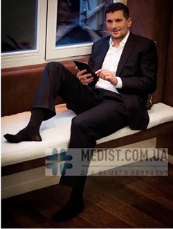 Мужские компрессионные чулки Алком 6052 2 класс компрессии закрытый носок