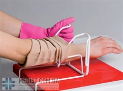 Приспособление для правильного надевания компрессионного рукава medi Arm Butler