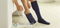 Приспособление для надевания компрессионного трикотажа батлер Алком