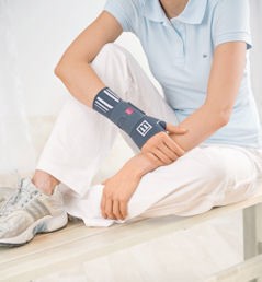 Бандаж для запястья Medi Manumed active