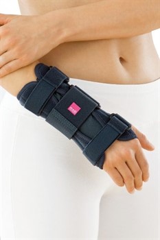 Ортез для фиксации лучезапястного сустава Medi Manume